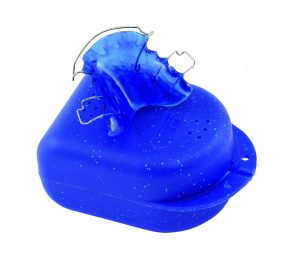 Neonblau vervollständigt das Orthocryl® Neonfarben Portfolio.