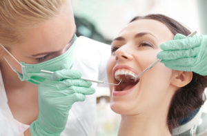 Richtige Mundpflegeprodukte steigern die Patientencompliance