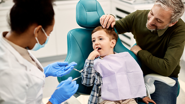 Lachgas-Verbot-620×349